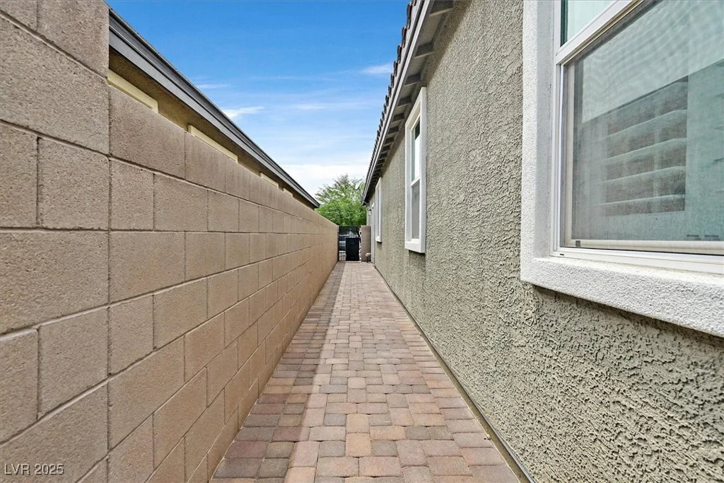 7224 Anora, North Las Vegas, NV 89084