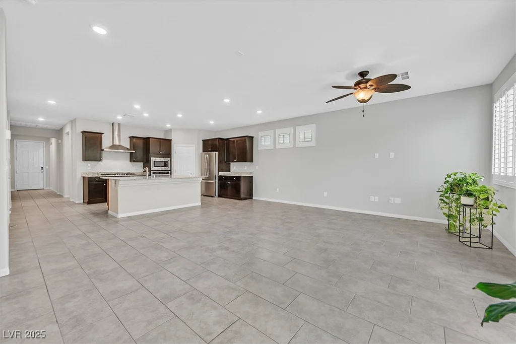 7224 Anora, North Las Vegas, NV 89084