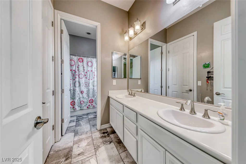 6311 Baker Creek, Las Vegas, NV 89149