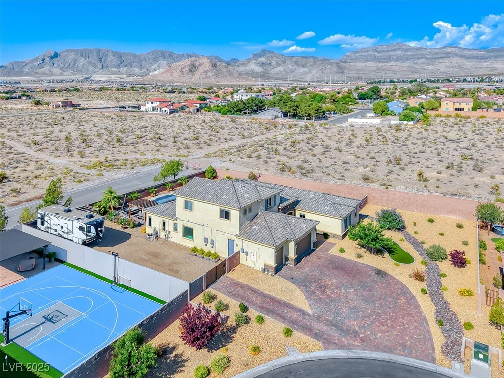 6311 Baker Creek, Las Vegas, NV 89149