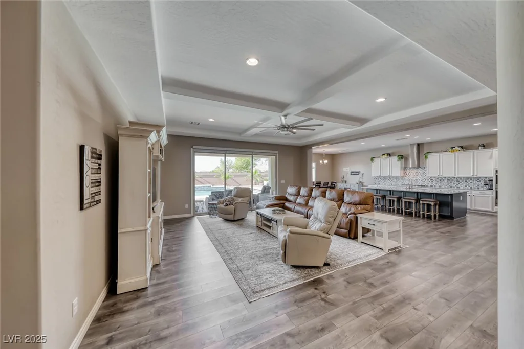 6311 Baker Creek, Las Vegas, NV 89149