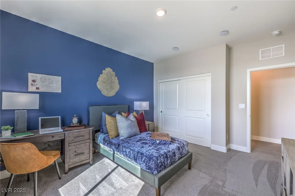 7713 Serenity Bay, North Las Vegas, NV 89084