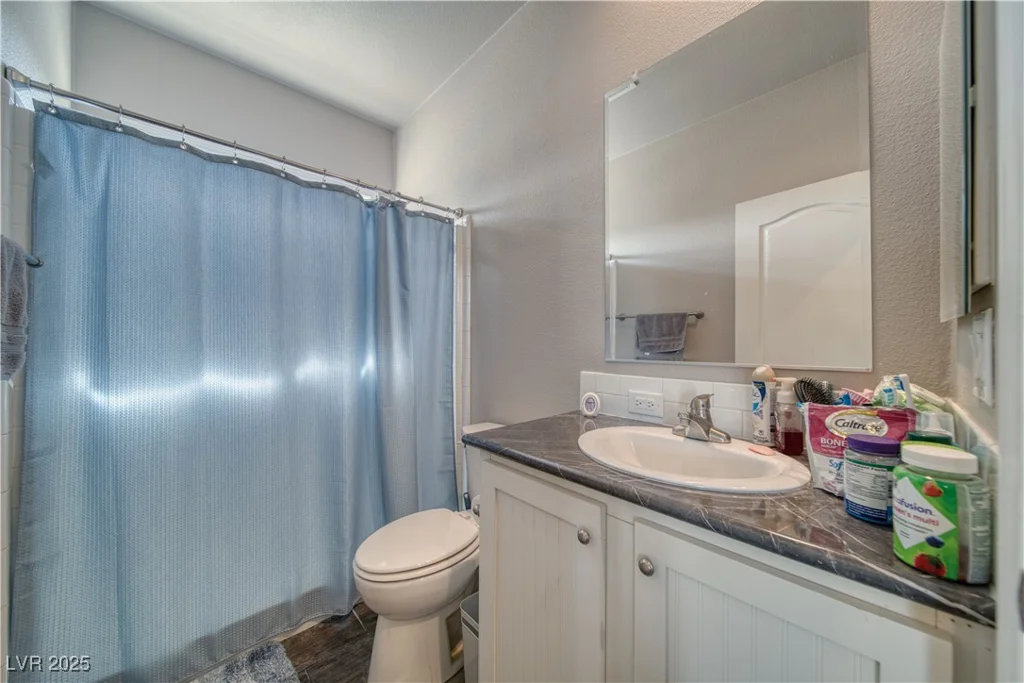 221 Moore, Pahrump, NV 89048