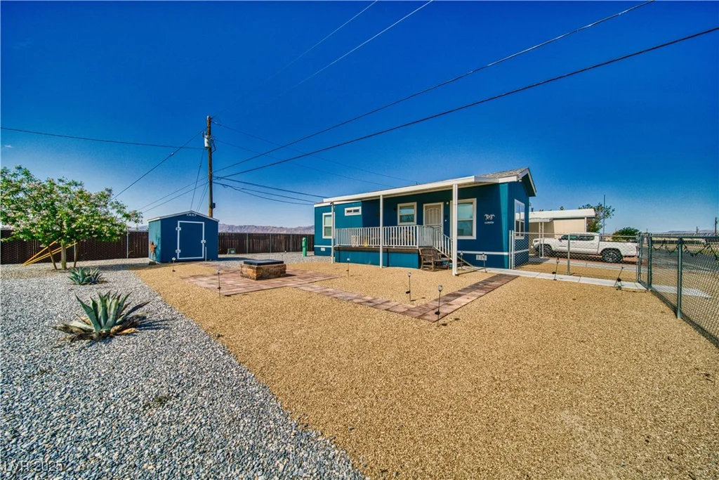 221 Moore, Pahrump, NV 89048