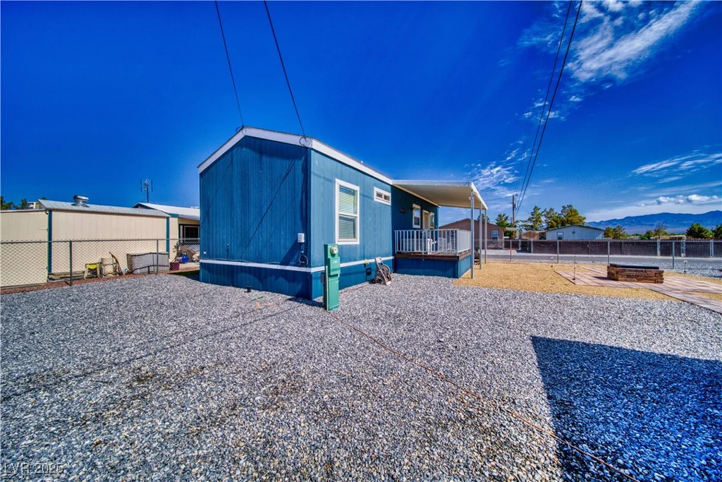 221 Moore, Pahrump, NV 89048