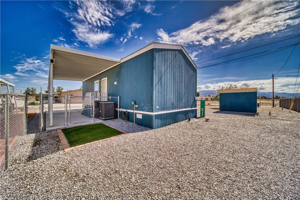 221 Moore, Pahrump, NV 89048