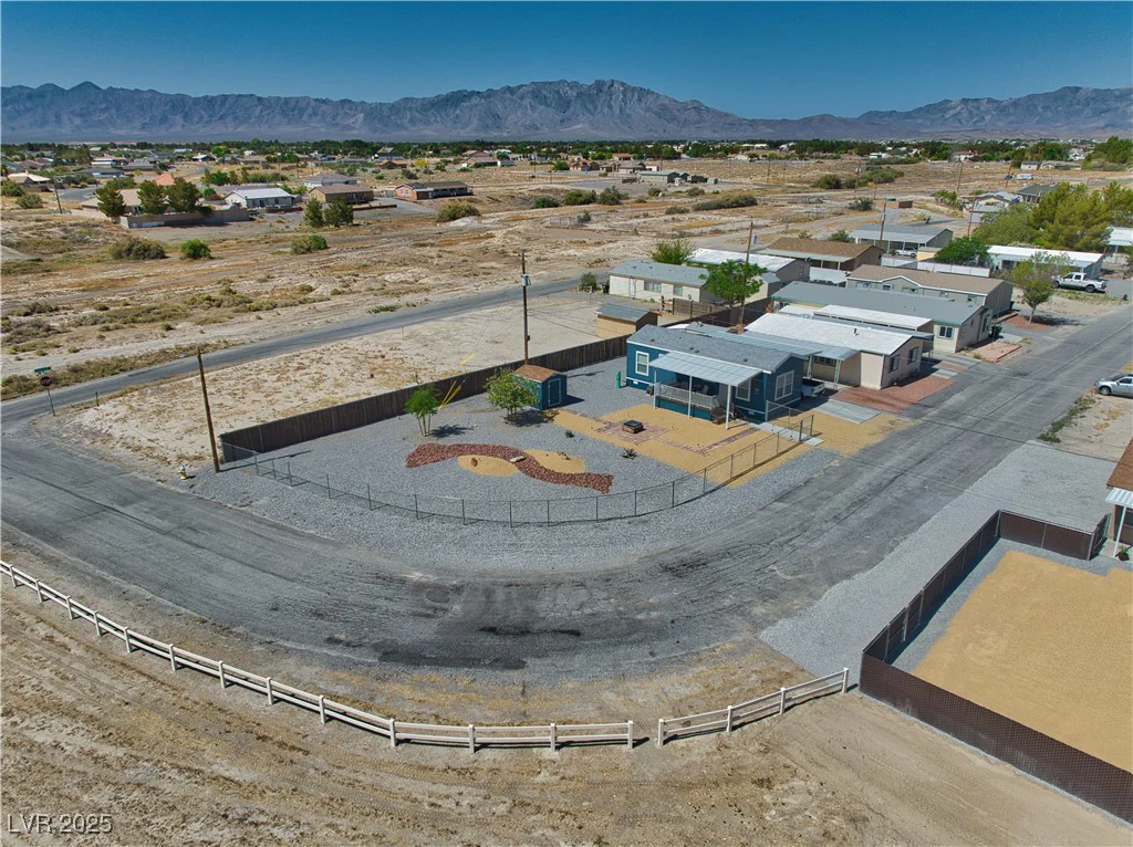 221 Moore, Pahrump, NV 89048