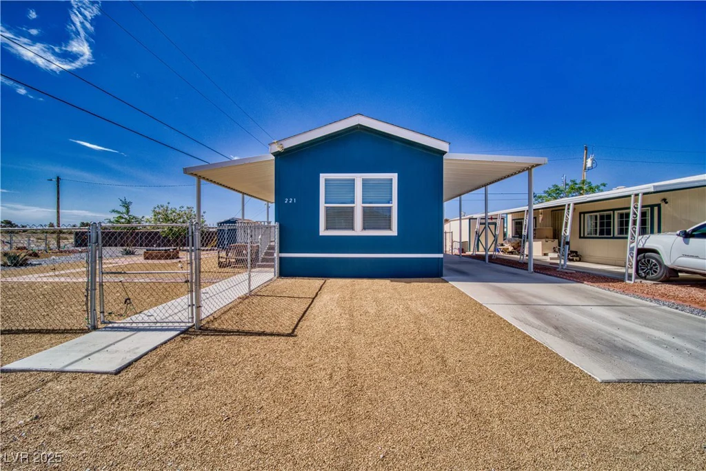 221 Moore, Pahrump, NV 89048