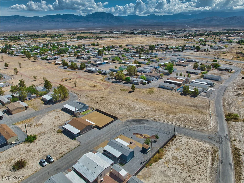221 Moore, Pahrump, NV 89048