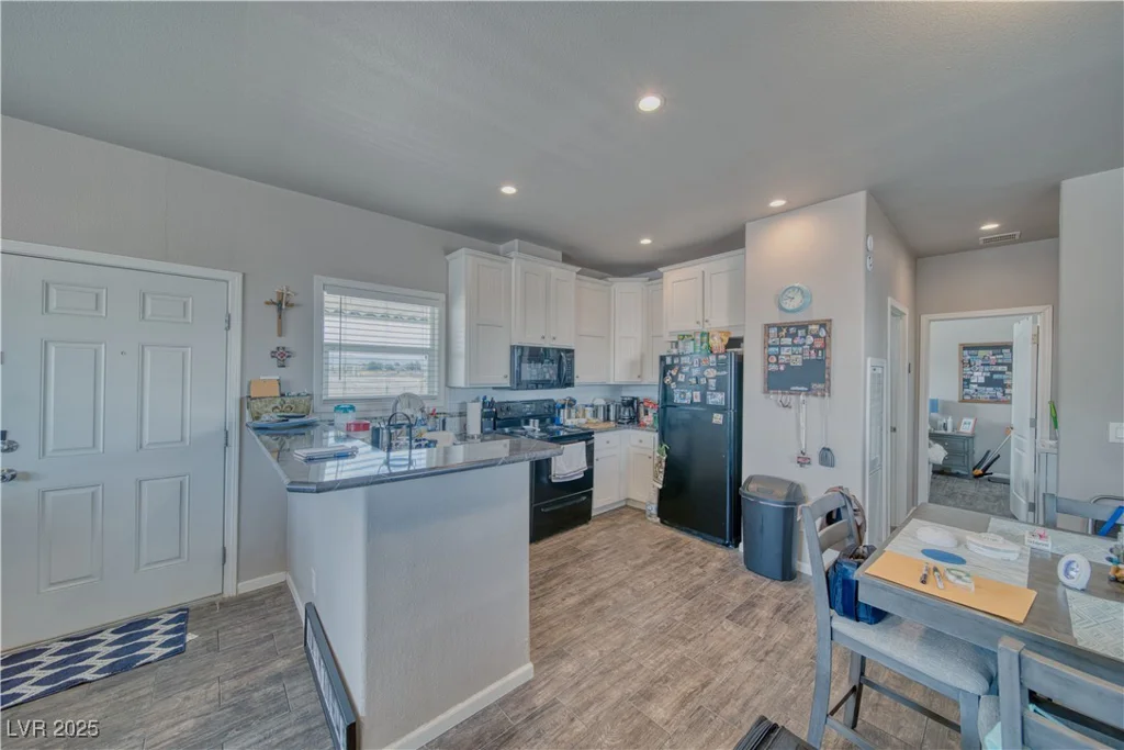 221 Moore, Pahrump, NV 89048