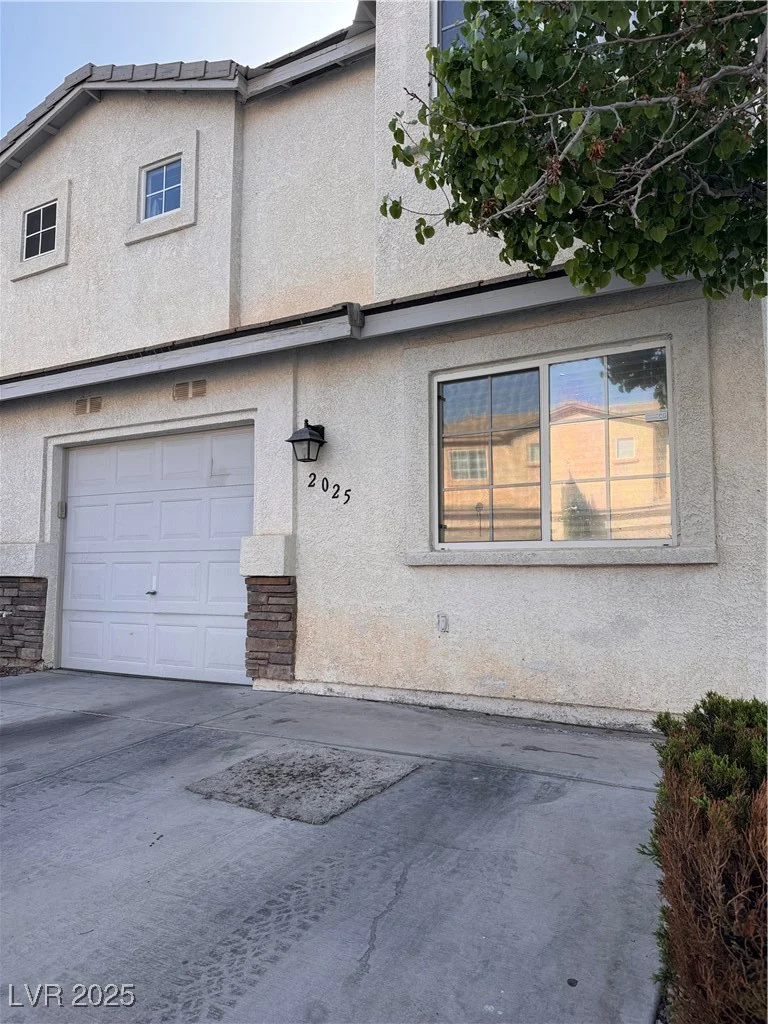 2025 Cary Grant, Las Vegas, NV 89142