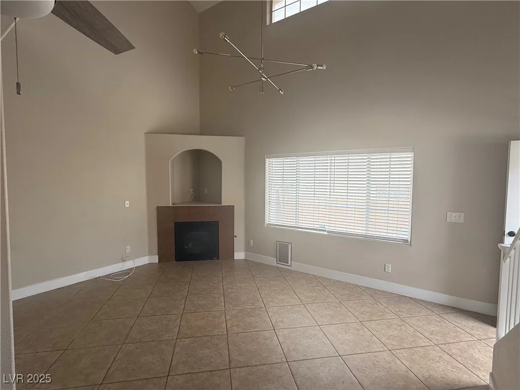 2025 Cary Grant, Las Vegas, NV 89142