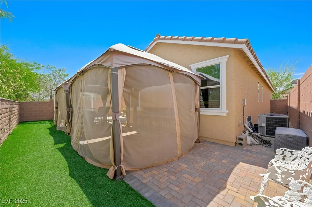 9104 Ashiwi, Las Vegas, NV 89178