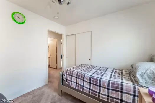 2104 Kendall Hill, Las Vegas, NV 89106