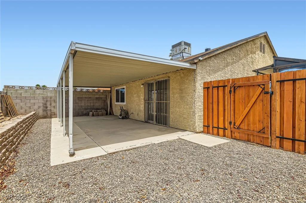 4611 Four Leaf Clover, Las Vegas, NV 89122
