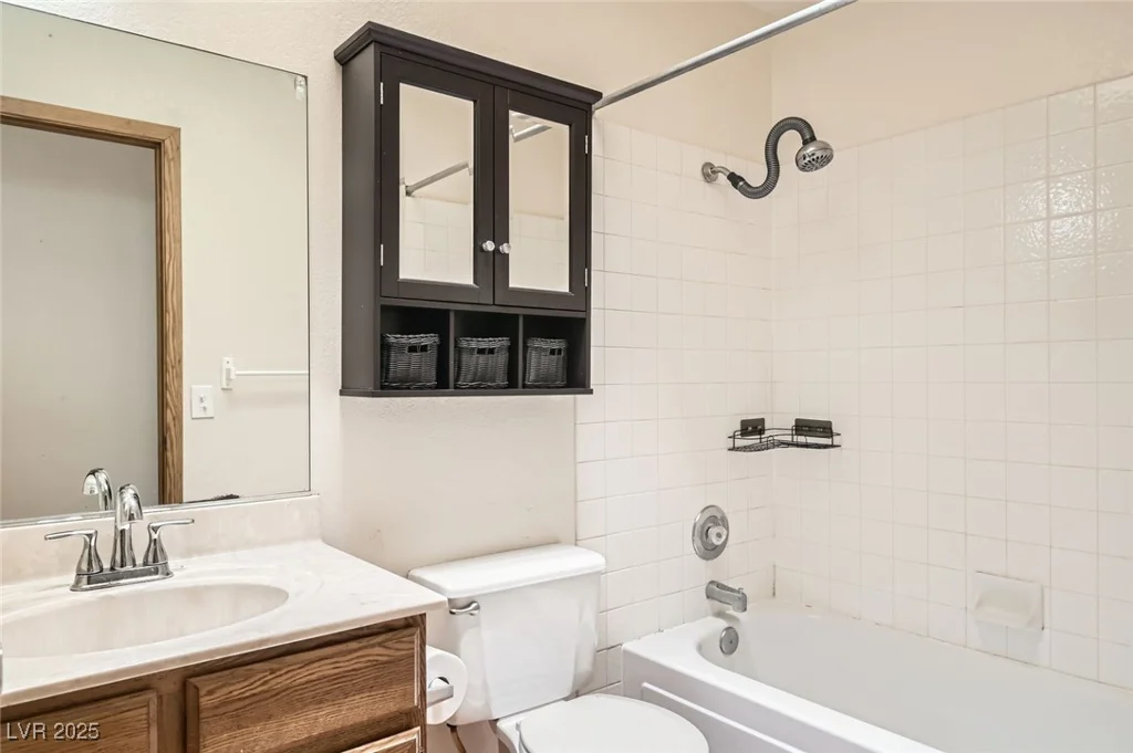 4611 Four Leaf Clover, Las Vegas, NV 89122