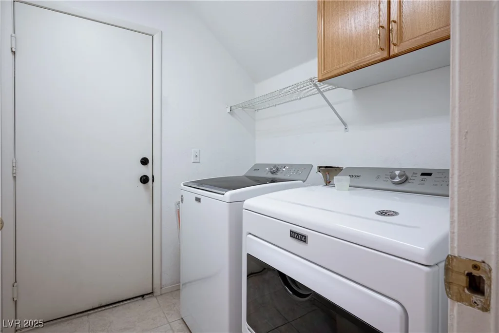 3331 Cheltenham, Las Vegas, NV 89129
