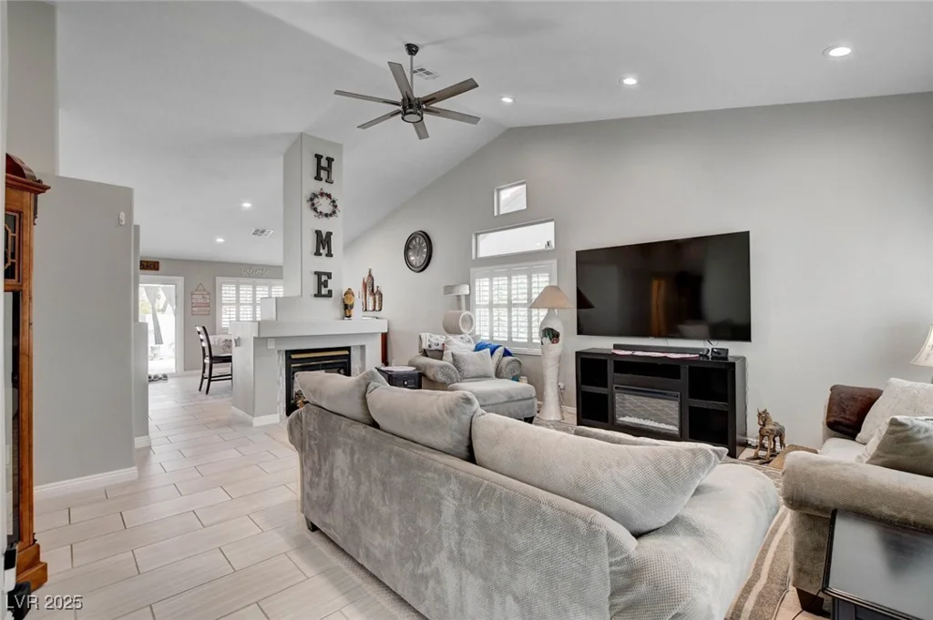 209 Tamarack, Henderson, NV 89002