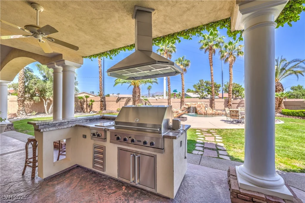 2201 Country Cottage, Las Vegas, NV 89117
