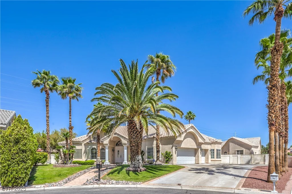 2201 Country Cottage, Las Vegas, NV 89117
