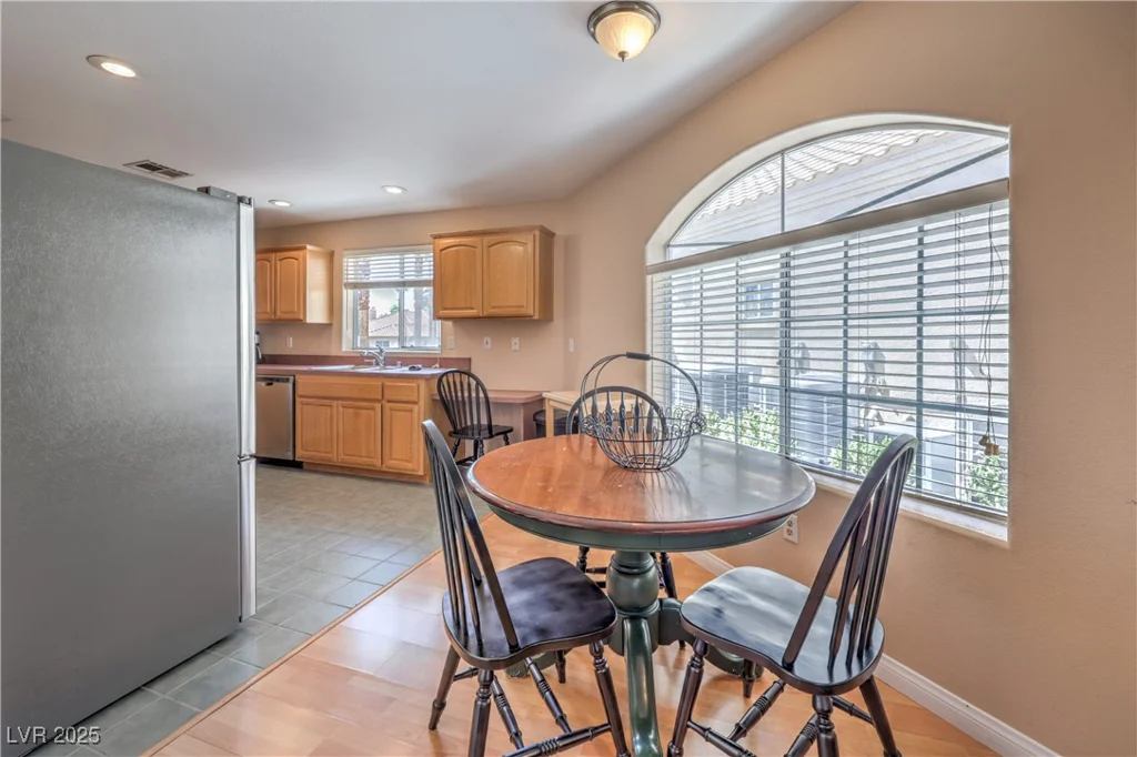 2201 Country Cottage, Las Vegas, NV 89117