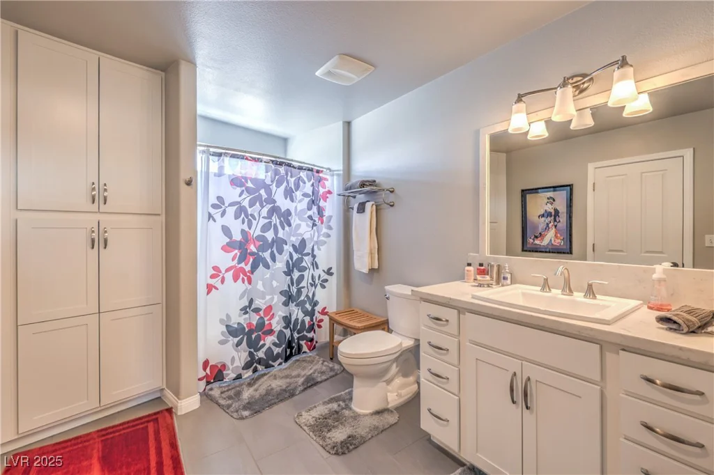 2201 Country Cottage, Las Vegas, NV 89117