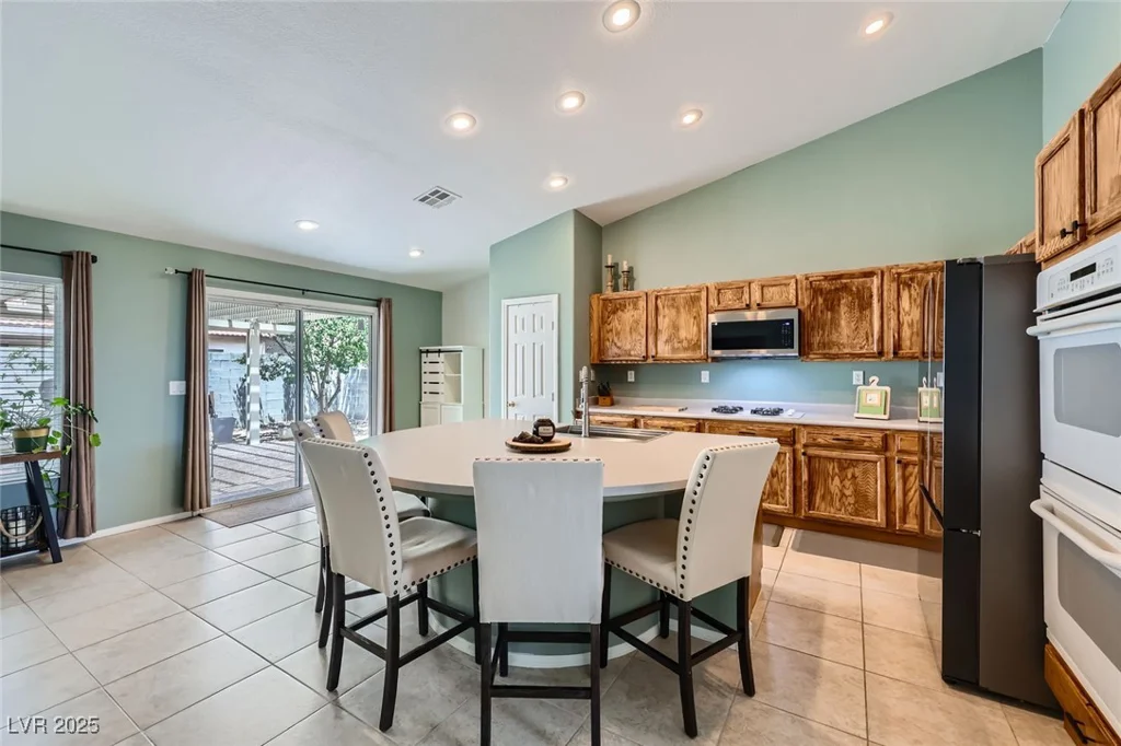 3220 Hammer, North Las Vegas, NV 89031