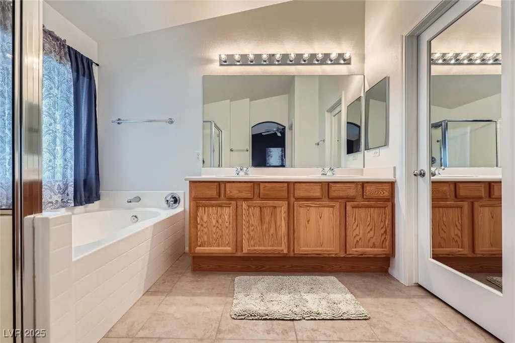 3220 Hammer, North Las Vegas, NV 89031