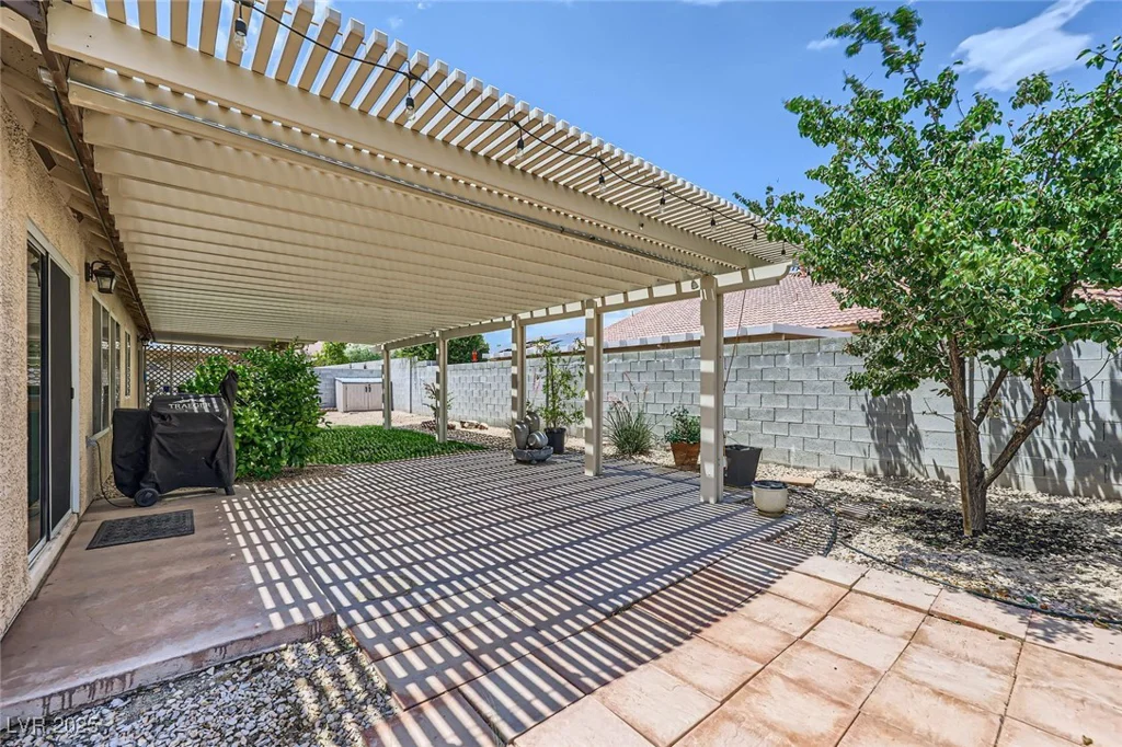 3220 Hammer, North Las Vegas, NV 89031