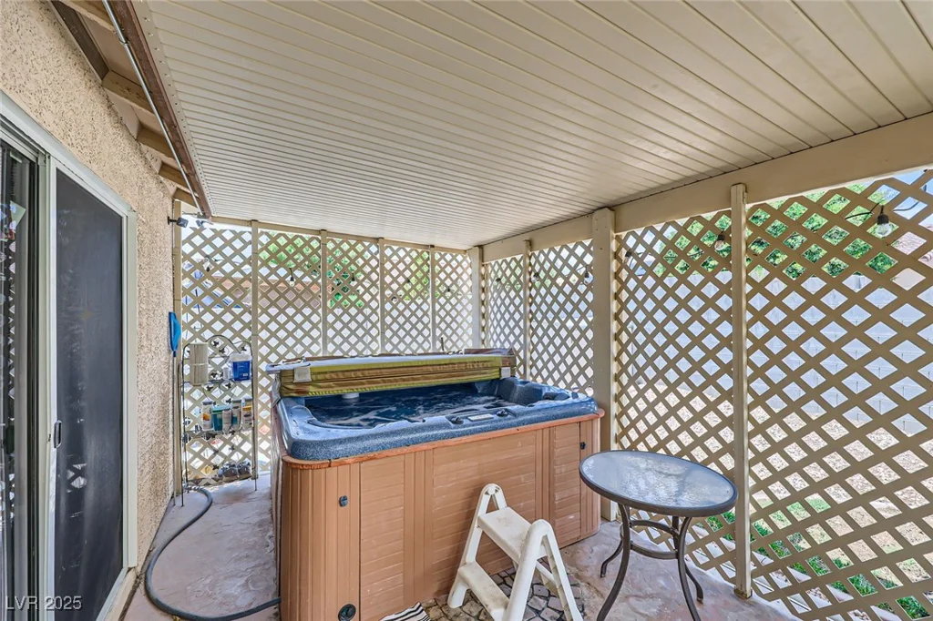 3220 Hammer, North Las Vegas, NV 89031