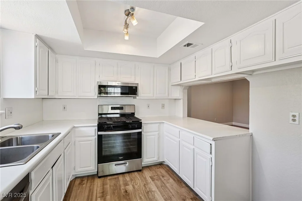 5063 Eldora, Las Vegas, NV 89146