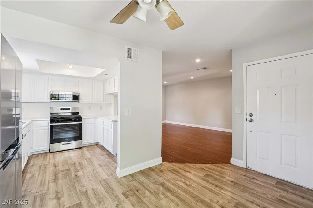 5063 Eldora, Las Vegas, NV 89146