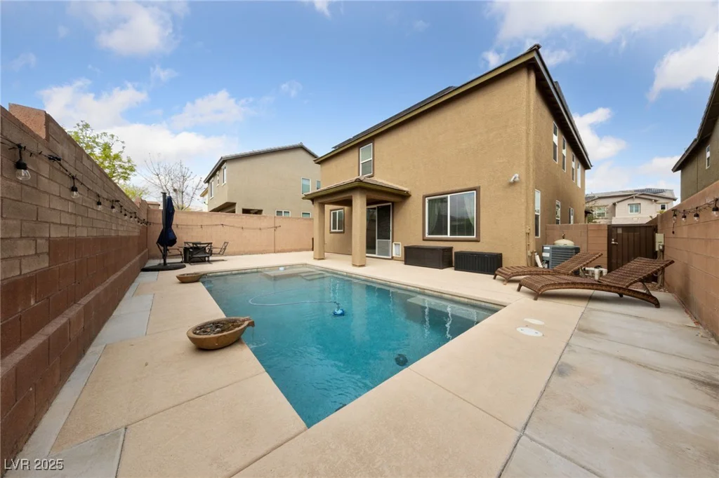 10373 Northern Hills, Las Vegas, NV 89166