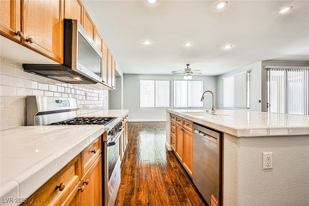 9987 Shiloh Heights, Las Vegas, NV 89178