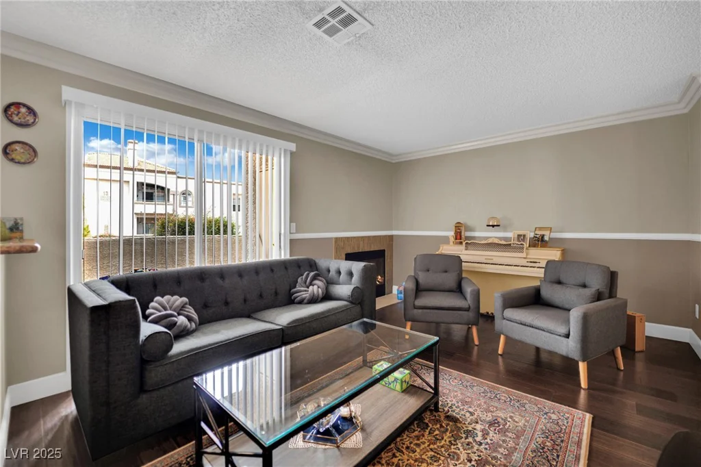 3150 Soft Breezes, Las Vegas, NV 89128