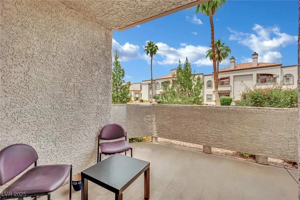 3150 Soft Breezes, Las Vegas, NV 89128