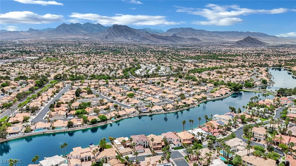 3150 Soft Breezes, Las Vegas, NV 89128