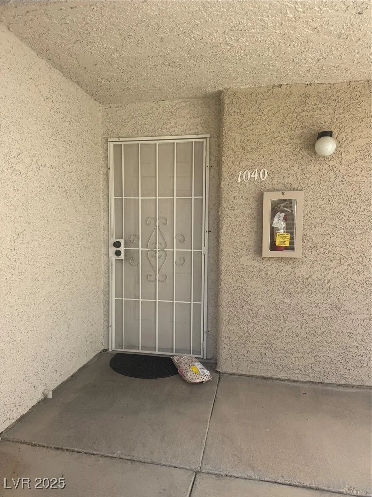 3150 Soft Breezes, Las Vegas, NV 89128