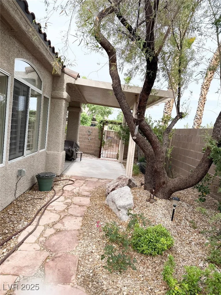 9621 Donner Springs, Las Vegas, NV 89148