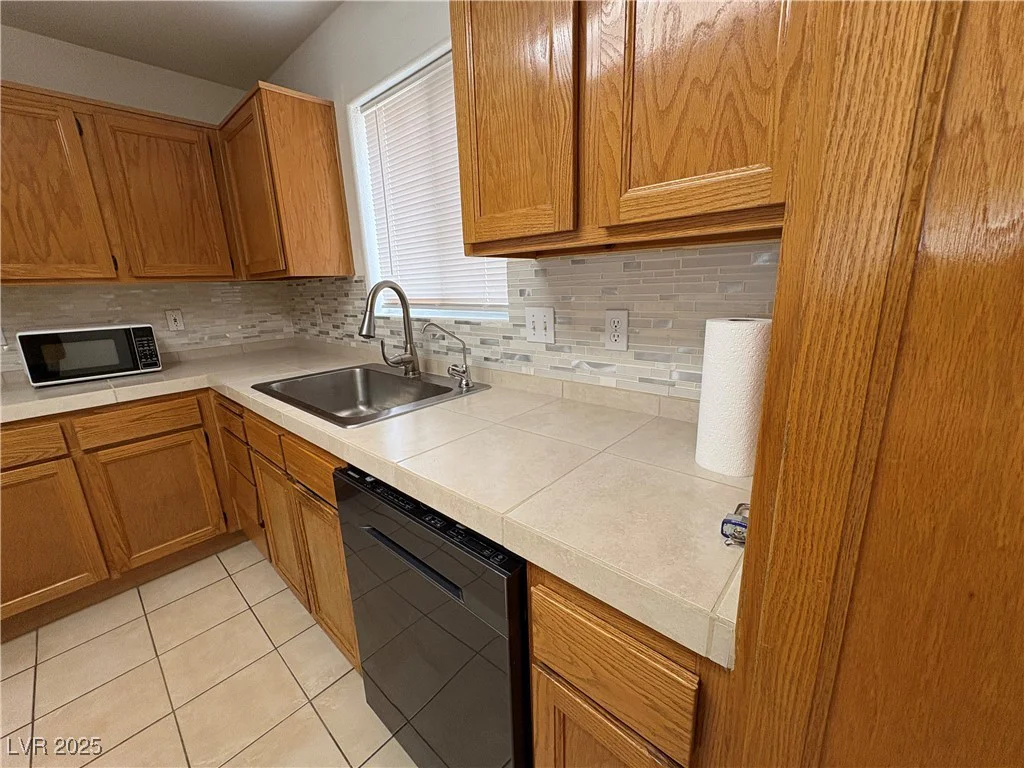 4113 Arcola, Las Vegas, NV 89110