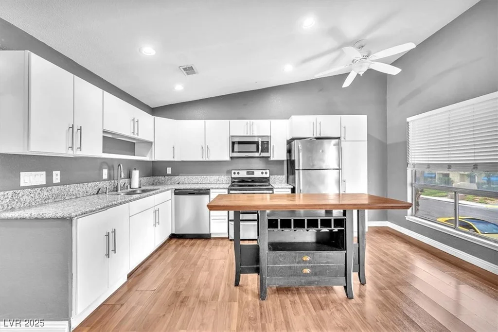 5012 Newport Cove, Las Vegas, NV 89119