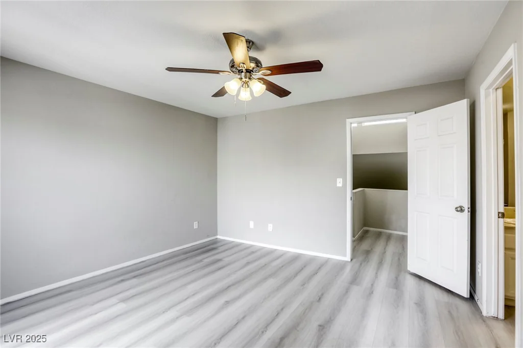6250 Flamingo, Las Vegas, NV 89103