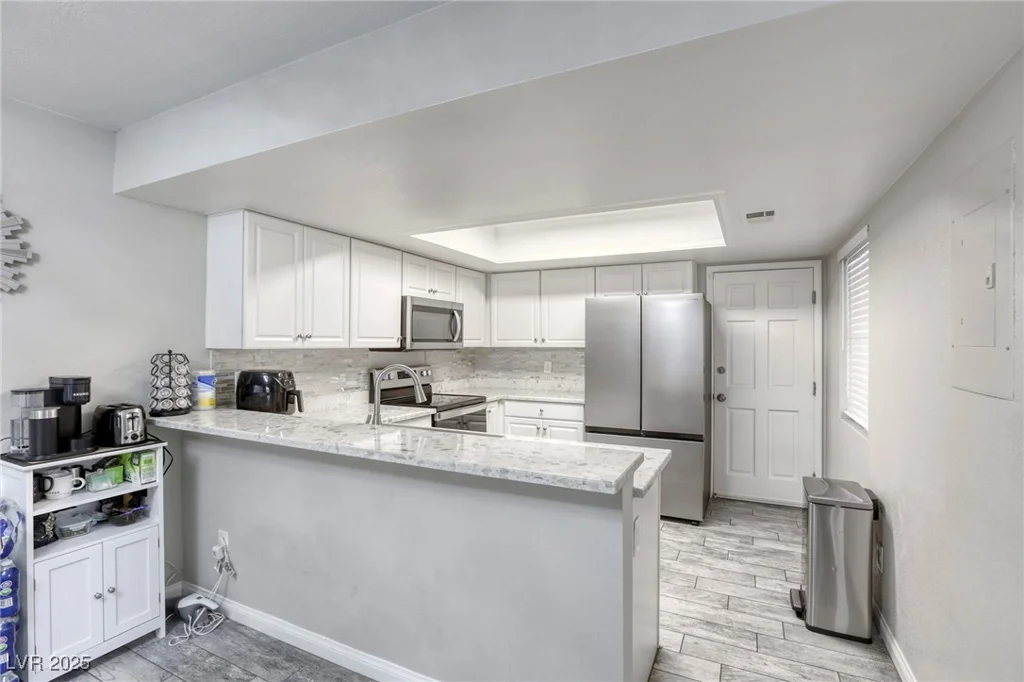 6250 Flamingo, Las Vegas, NV 89103