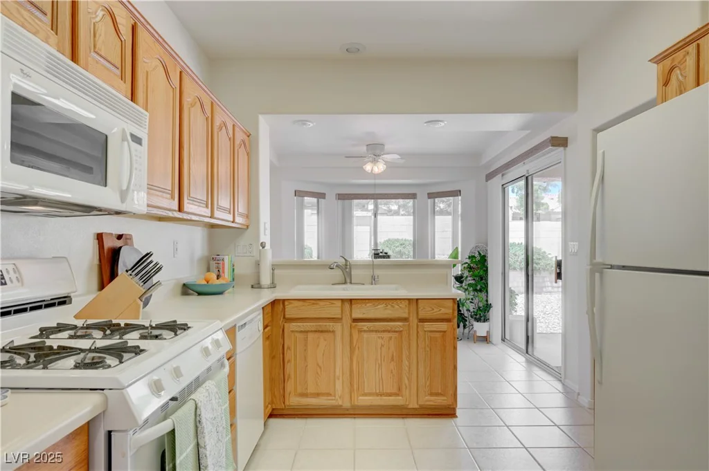2545 Banora Point, Las Vegas, NV 89134