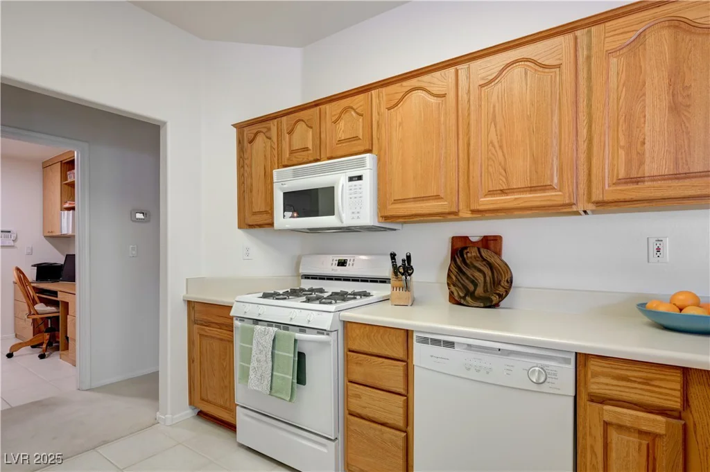 2545 Banora Point, Las Vegas, NV 89134