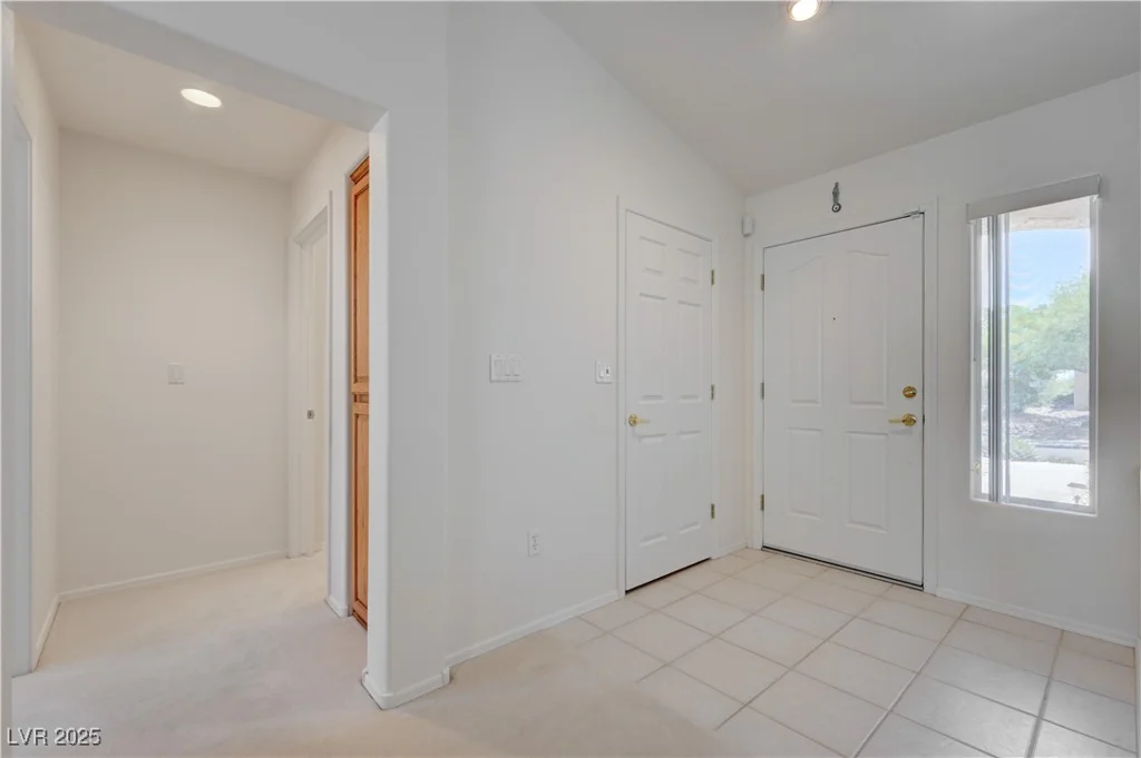 2545 Banora Point, Las Vegas, NV 89134