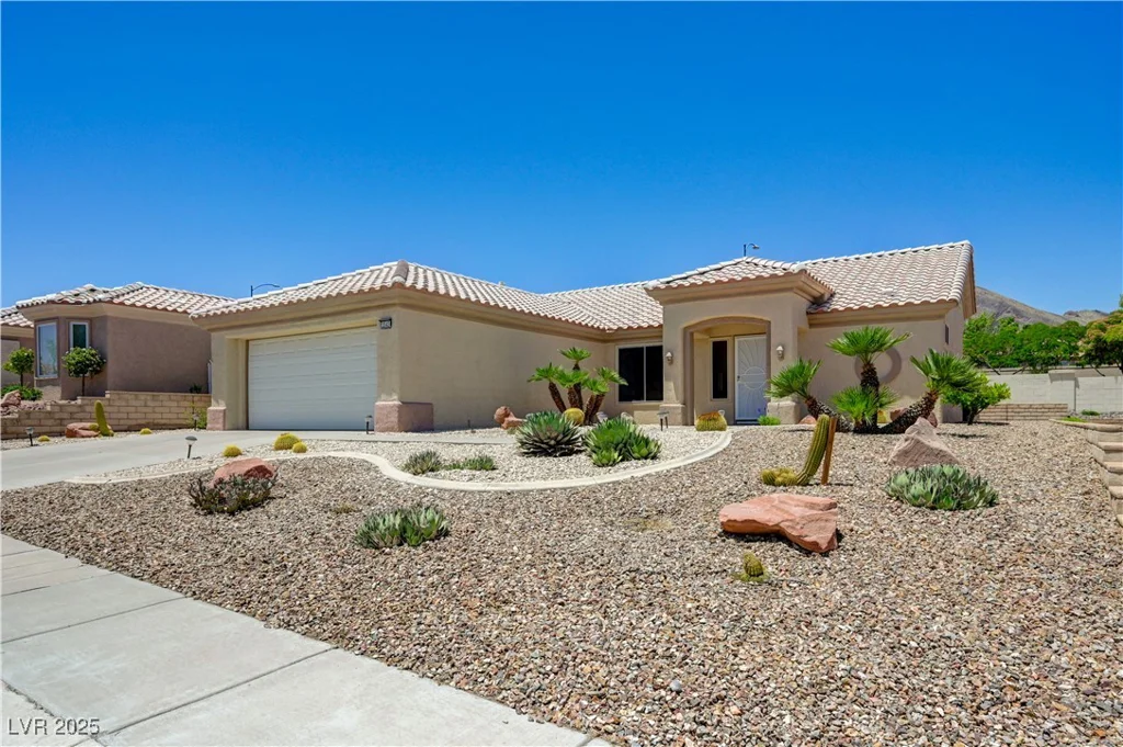 2545 Banora Point, Las Vegas, NV 89134