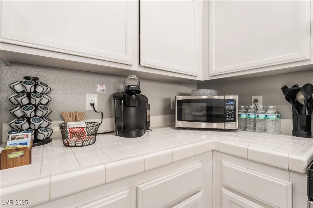 517 Casa Del Norte, North Las Vegas, NV 89031
