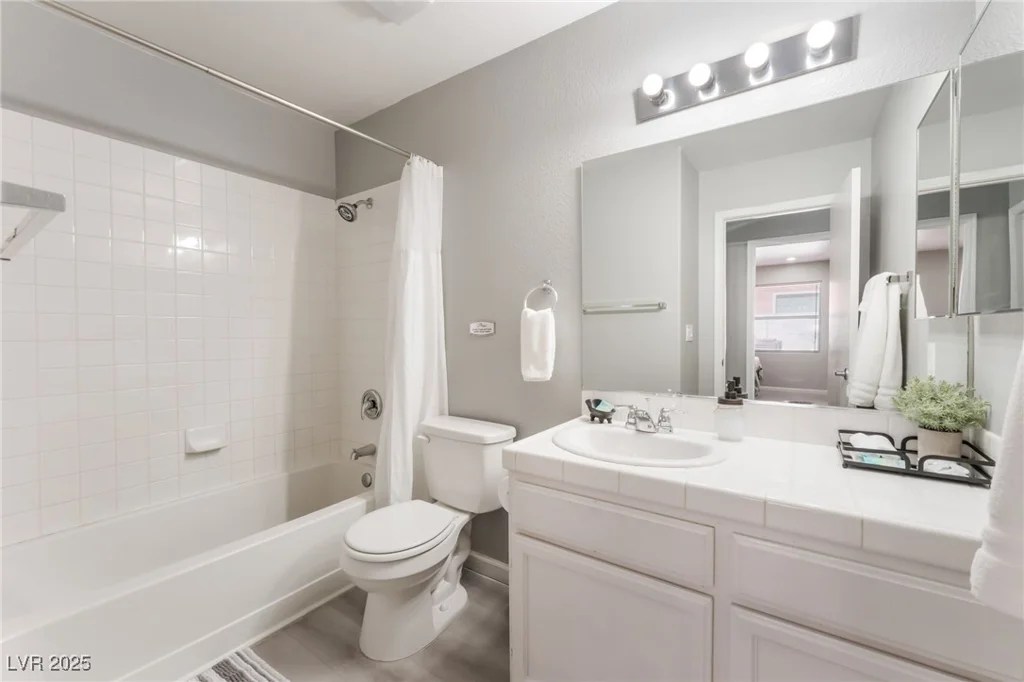 517 Casa Del Norte, North Las Vegas, NV 89031