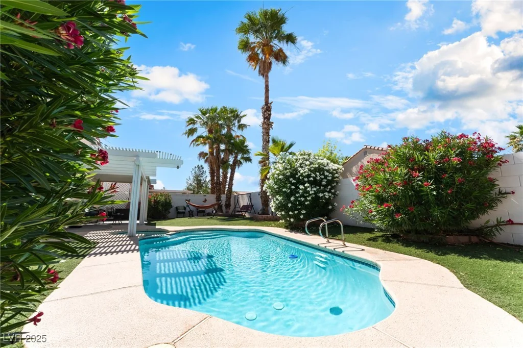 517 Casa Del Norte, North Las Vegas, NV 89031